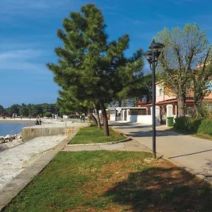 https://vila-rita-1.in-istria.net